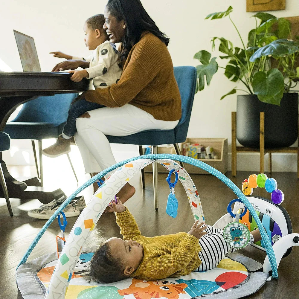 Snuggly's Baby Einstein Kickin' Tunes Play Gym